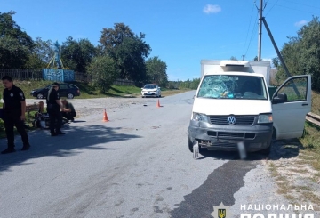 Звягельська поліція розслідує обставини ДТП із травмуванням водія та пасажира мотоцикла