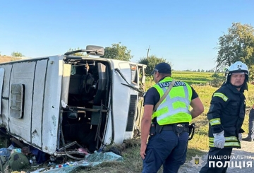 Автобус із дітьми з Житомирщини потрапив у ДТП: двоє загиблих