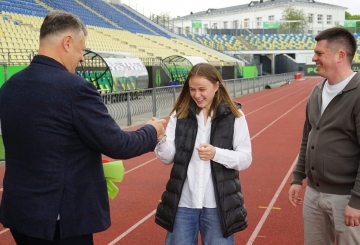 Борчиня Ірина Бондар  отримала нову автівку  за високі досягнення у спорті