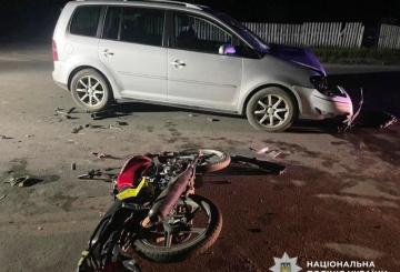 В Олевську поліцейські з’ясовують обставини травмування мотоцикліста в ДТП