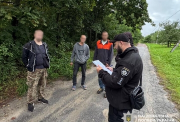 Поліція запобігла поширенню психотропів у Житомирському районі