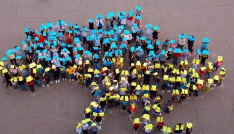 30 мільйонів громадян — це нова реальність. Як Україні уникнути найбільшої в історії демографічної катастрофи?