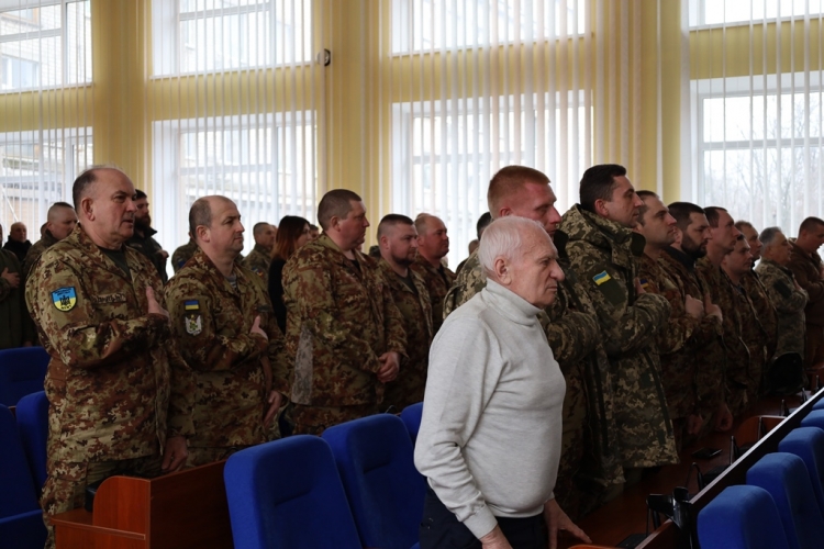 Відзначили звитягу сміливців, які служать у добровольчих формуваннях Звягельщини