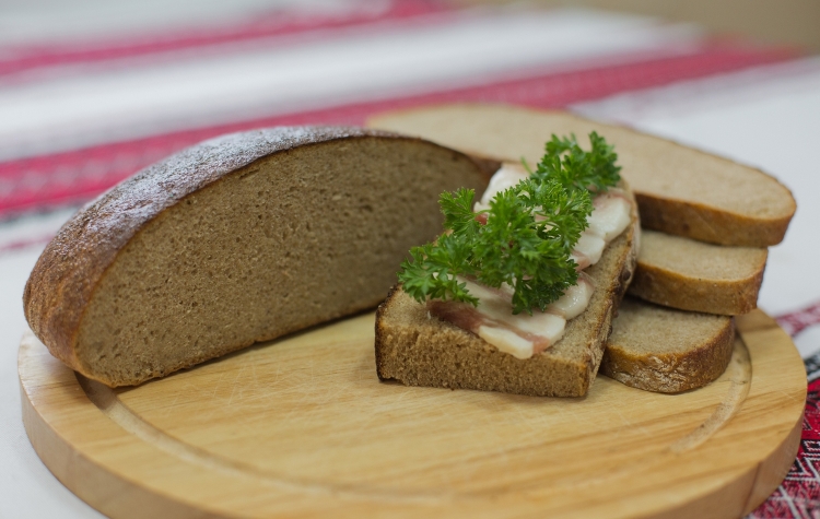 Житній хліб і здоровий спосіб життя, або Який хліб найкорисніший?
