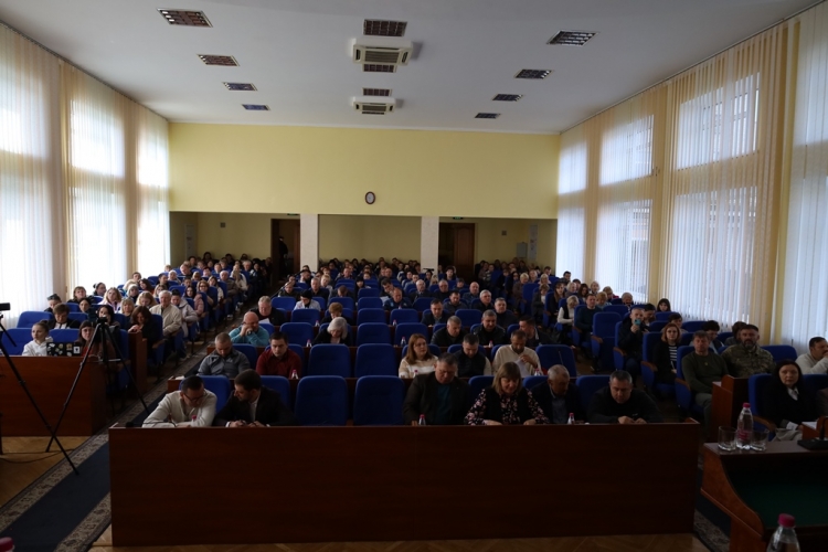 48-ма сесія: освітня реформа,  новий заступник та затвердження  Програми безбар’єрного простору