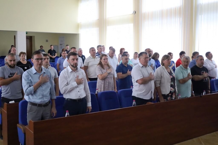 Підтримка військових, затвердження Стратегії розвитку громади, звіти про виконання бюджету громади та діяльність прокуратури і поліції
