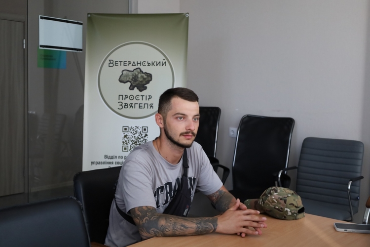 Ветеран Сергій Кукушкін побував у Звягелі із благодійною місією