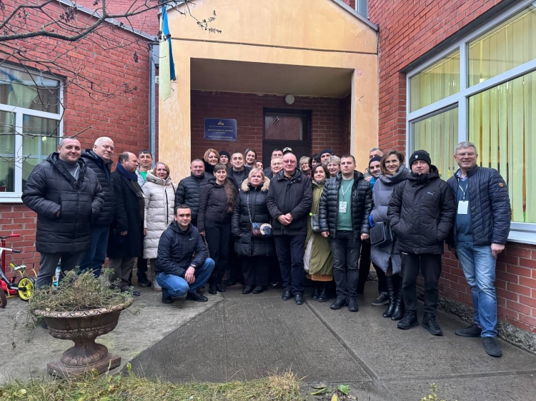 Звягель поділився досвідом щодо  впровадження відновлюваних джерел енергії