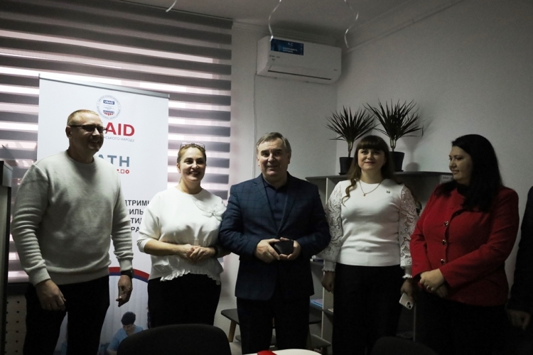 У Звягелі відкрили ресурсну кімнату для вагітних та молодих матерів