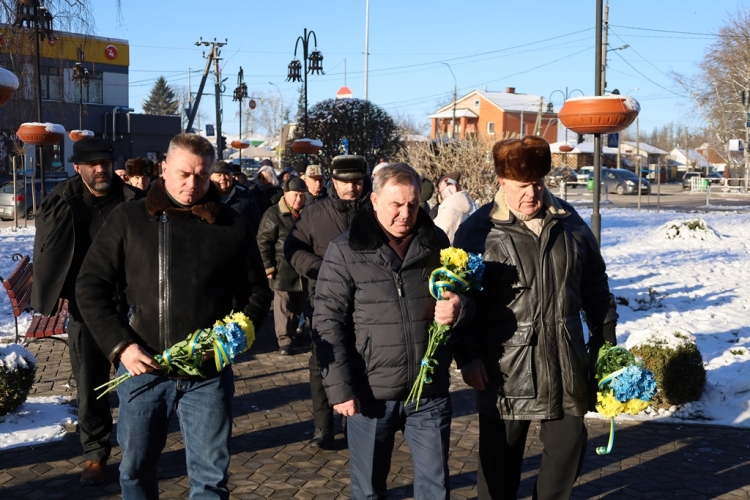 У Звягелі вшанували учасників ліквідації наслідків Чорнобильської аварії