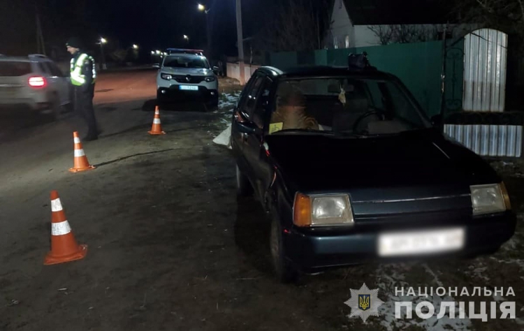 На Коростенщині поліцейські затримали чоловіка, якого підозрюють у вбивстві рідної сестри
