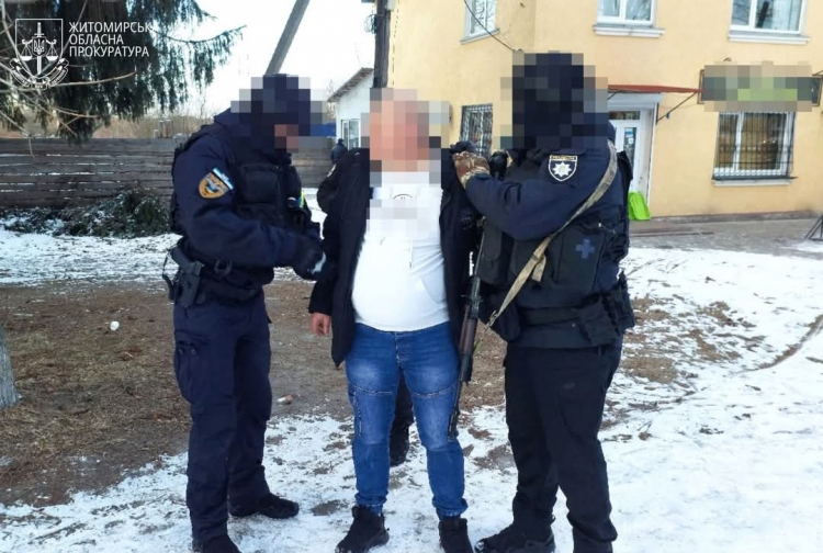 Викрадення та катування односельця – у Звягельському районі трьом місцевим жителям повідомлено про підозру