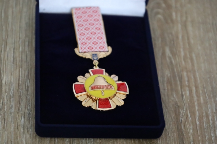 Кого нагородити орденом «Звягель» та присвоїти звання «Почесний громадянин Звягеля»?