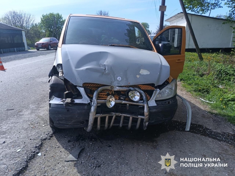 У селі Кикова сталася ДТП з травмуванням чотирьох чоловіків