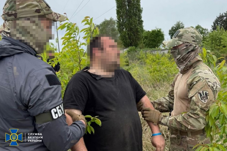 СБУ затримала агента гру рф, який хотів зруйнувати лінії електропередач Рівненської АЕС