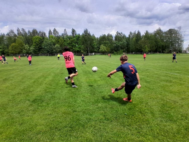 ДЮКФП Звягель Ю-14: впевнена перемога над командою ДЮСШ Попільня