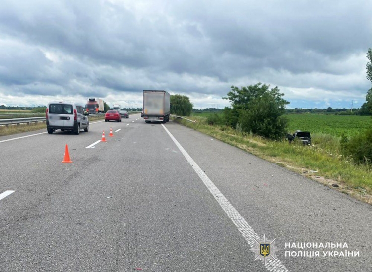 Поліцейські встановлюють обставини смертельної ДТП поблизу Коростишева