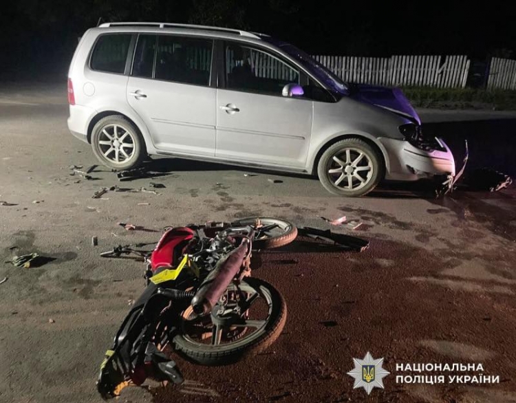 В Олевську поліцейські з’ясовують обставини травмування мотоцикліста в ДТП