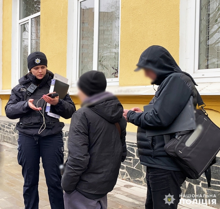 Суд призначив 4 роки тюрми юнакові, який хотів влаштувати теракт у Житомирі