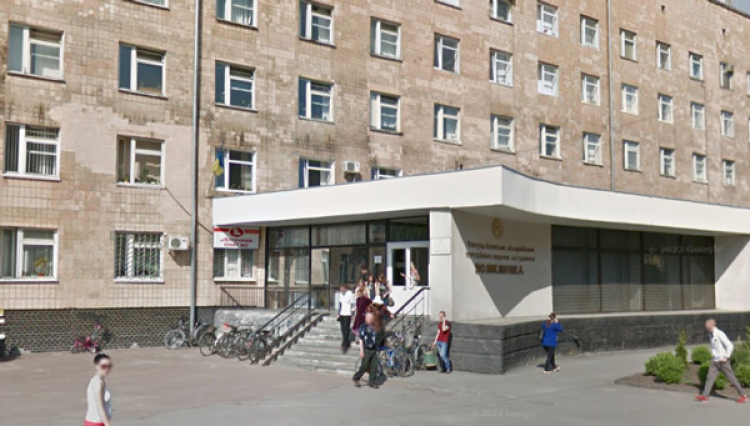 Сім нових лікарів: чим заохочує  молодих фахівців  Звягельська лікарня?