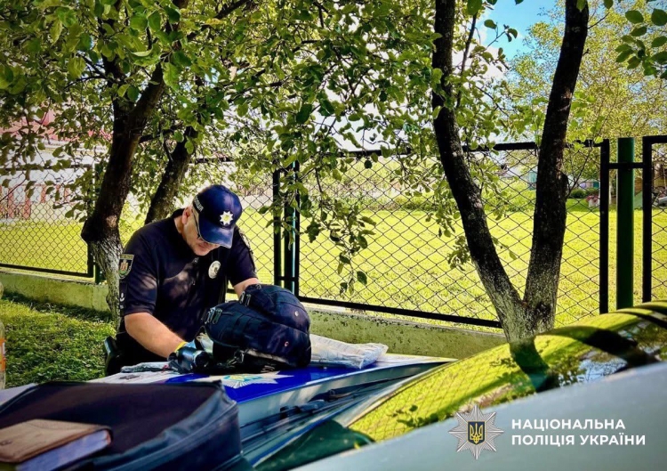 Звягельські слідчі відправили на лаву підсудних рівнянина за розповсюдження психотропів