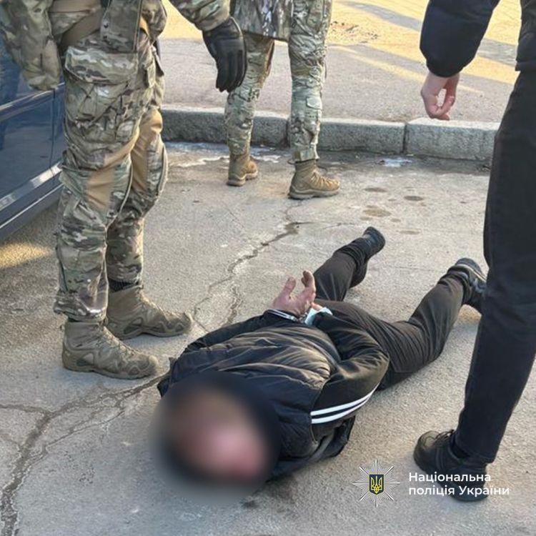 На Житомирщині судитимуть учасників злочинної групи, які налагодили виробництво та збут наркотиків