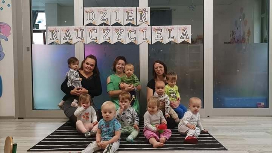 Втратила чоловіка і лишилася в новій країні з трьома дітьми