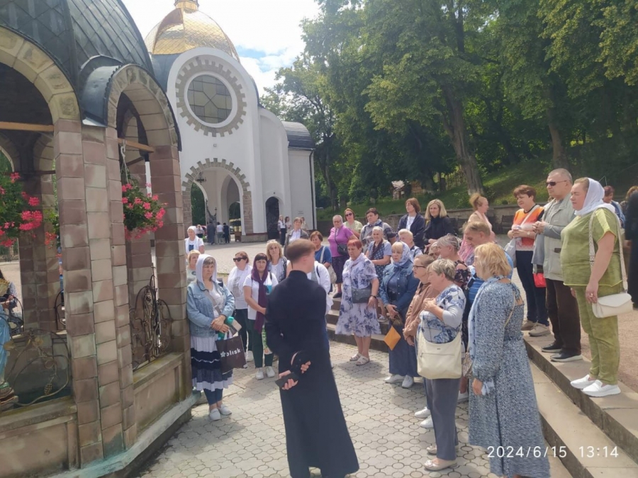 Родини Героїв побували в українському Єрусалимі — місці духовної сили