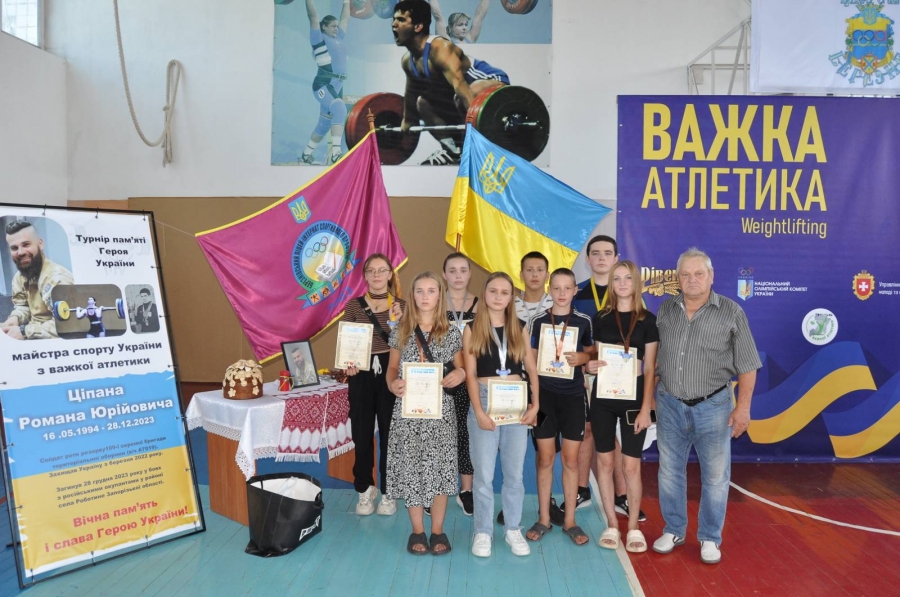 Спортсмени Звягельщини здобули 8 нагород на турнірі з важкої атлетики