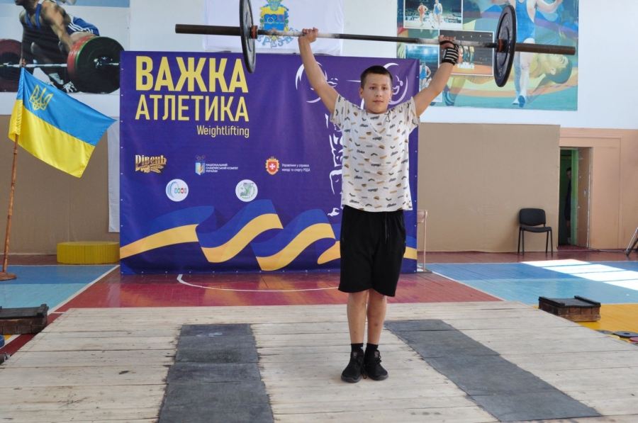 Спортсмени Звягельщини здобули 8 нагород на турнірі з важкої атлетики
