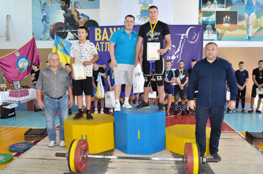 Спортсмени Звягельщини здобули 8 нагород на турнірі з важкої атлетики