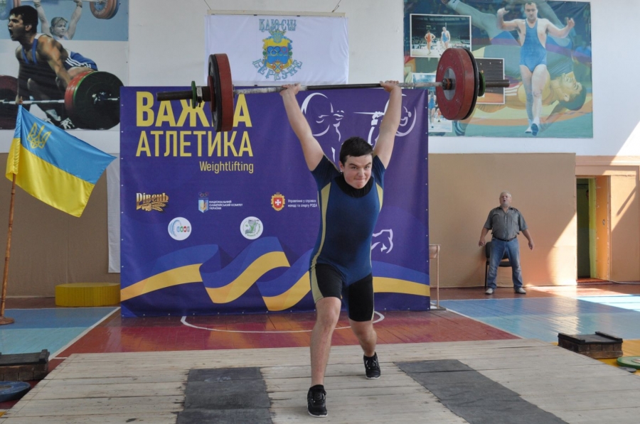 Спортсмени Звягельщини здобули 8 нагород на турнірі з важкої атлетики