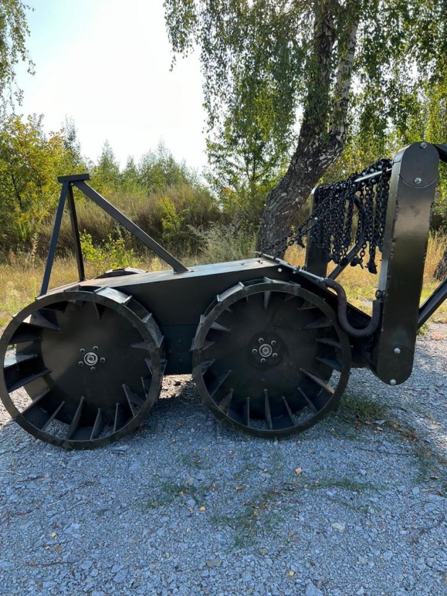 Бойовий розміновувач «Змій» — для наших захисників