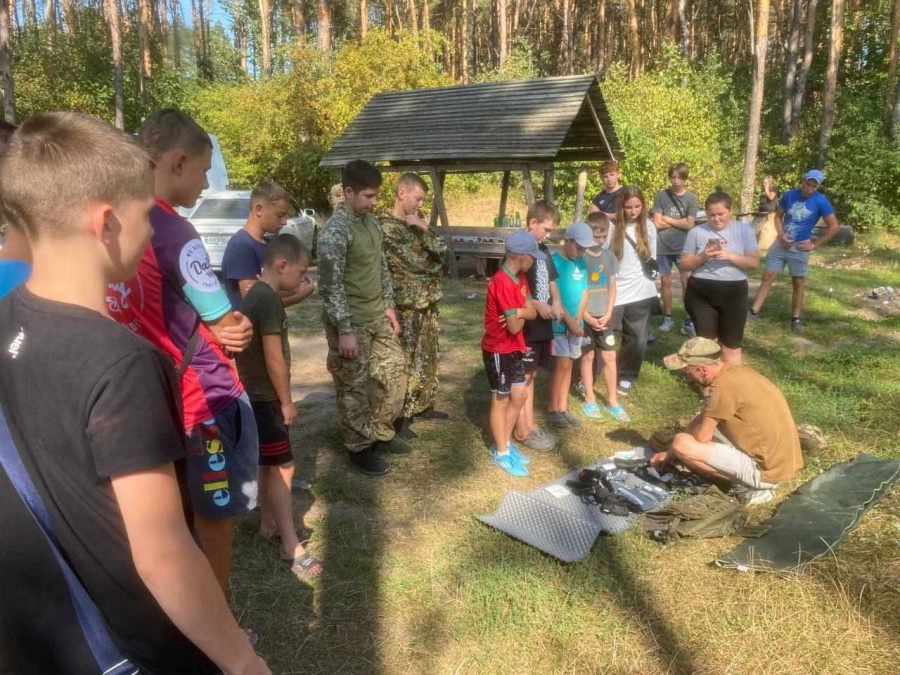 «Війна в багатьох дітей забрала батьків, хочемо підтримати їх». Ветерани ЗСУ готові  до співпраці із закладами освіти
