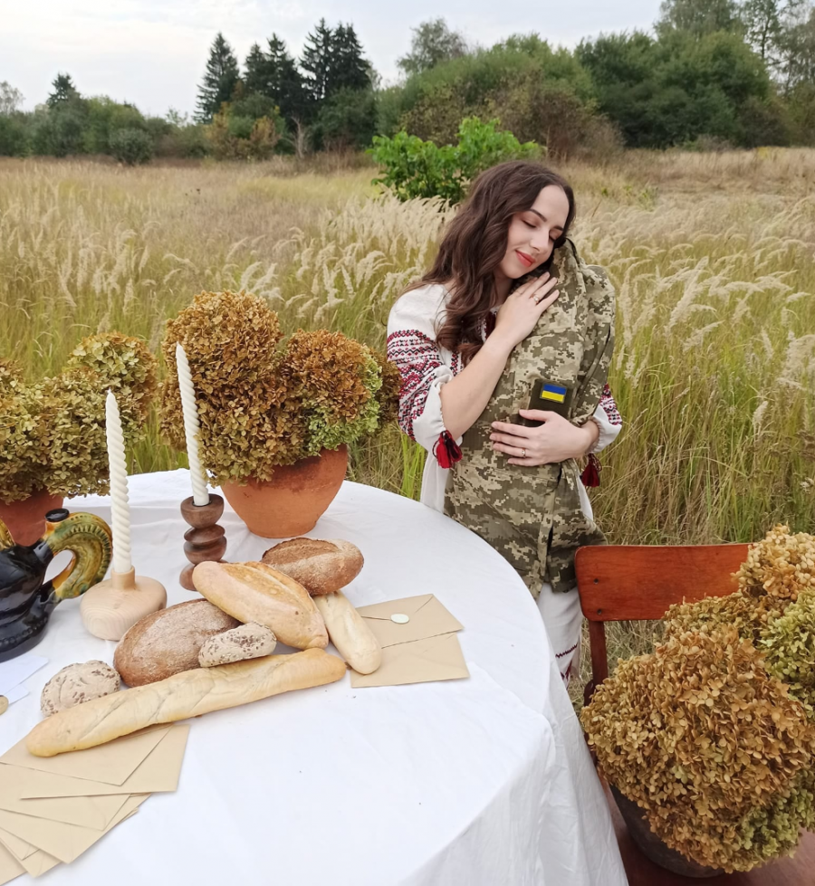 Новий фотопроєкт: вірять, чекають і кохають