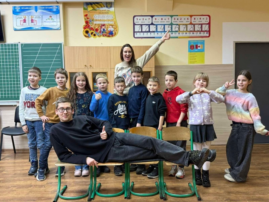 Мандрівний учитель-чарівник: «Кожного дня працюю в новому місті»