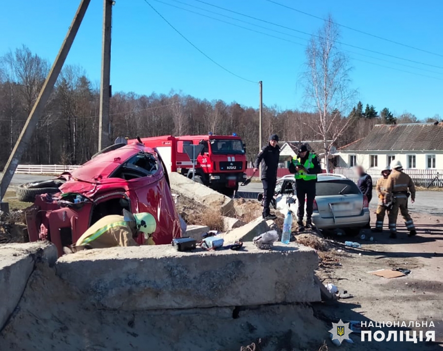 У ДТП в Романівській громаді загинув водій легковика, ще троє людей травмовано