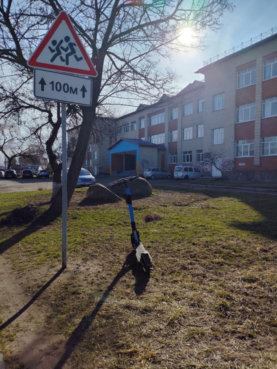 Електросамокати: можна їздити скрізь без прав і вікових обмежень?