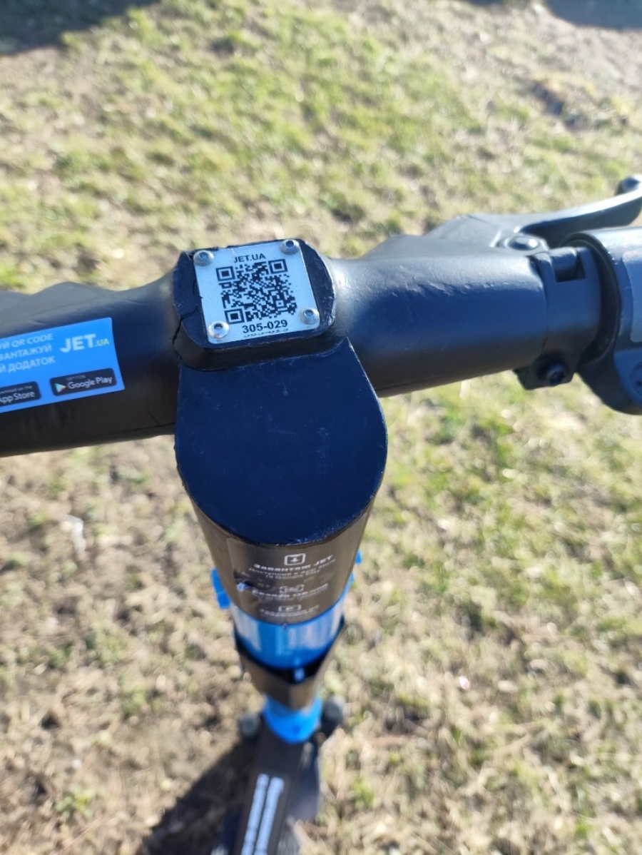 Електросамокати: можна їздити скрізь без прав і вікових обмежень?