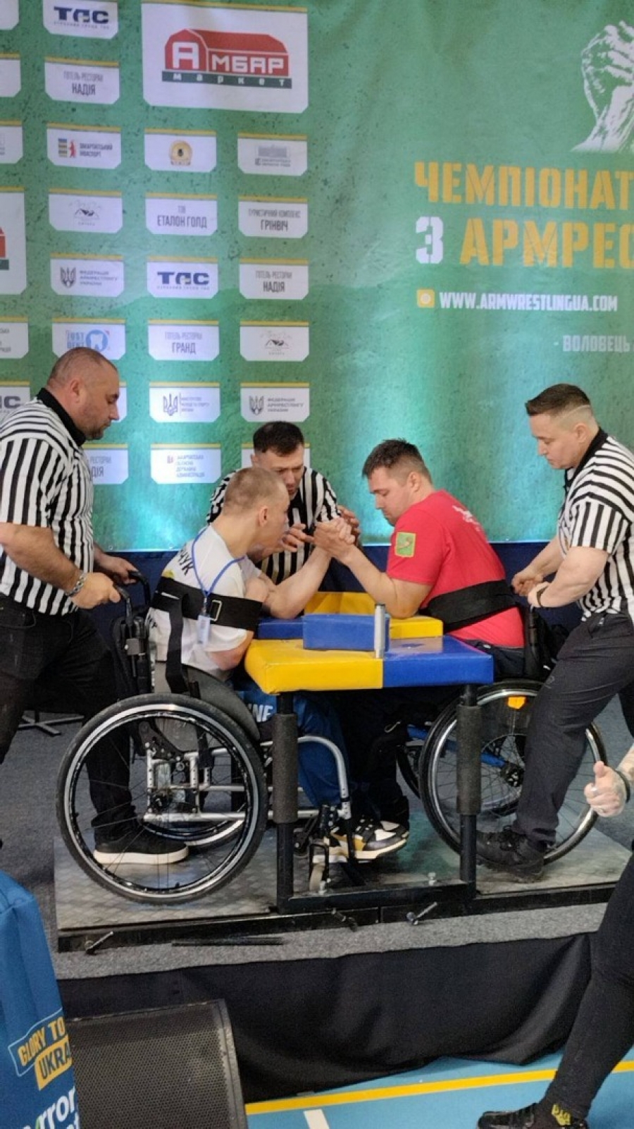 Звягеляни здобули перше командне місце на чемпіонаті України з пара-армрестлінгу!