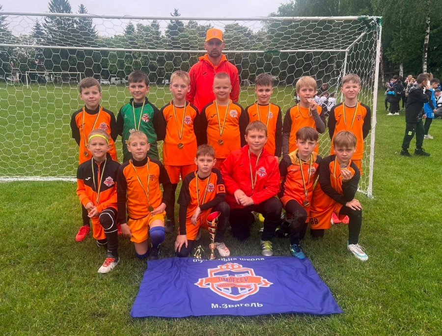 У Звягелі відбувся відкритий кубок ДЮКФП з футболу: свято дитячого спорту, єдності та розвитку