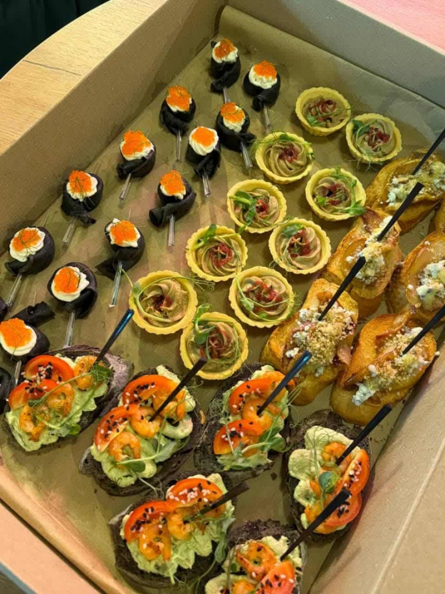 «У фуршетах та кейтерингу нам немає рівних». Шлях від смачних букетів — до розкішних виїзних церемоній