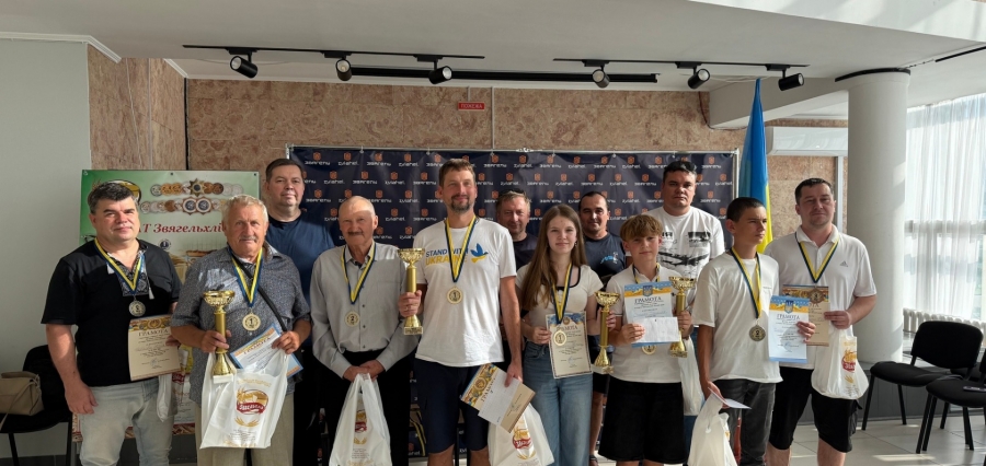 У Звягелі відбувся турнір зі стокліткових шашок