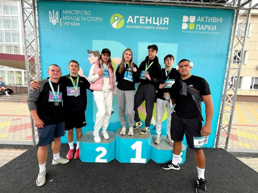 Яскравий старт навчального року в Економіко-гуманітарному фаховому коледжі