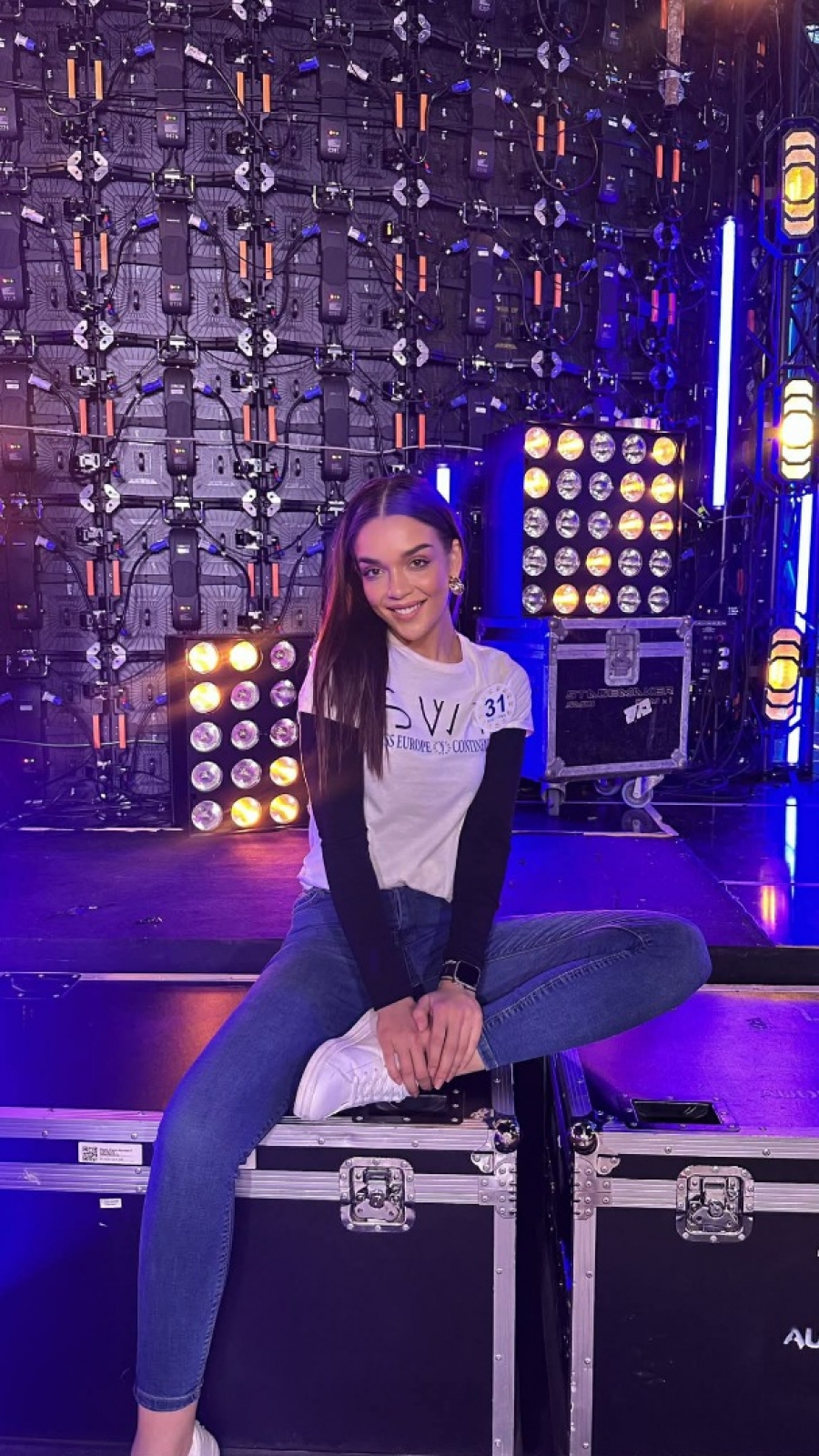 Серед найкрасивіших дівчат Європи — Олена Гапончук зі Звягеля