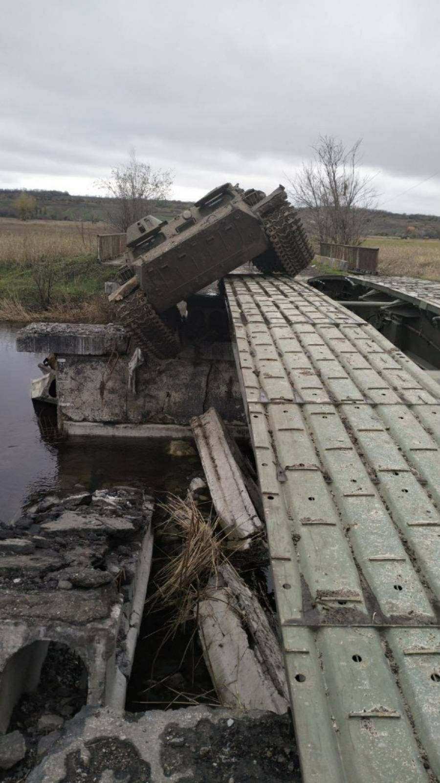Ремонтують техніку з фронту, допомагаючи нищити ворога. День ЗСУ — привід допомогти донатами на генератор