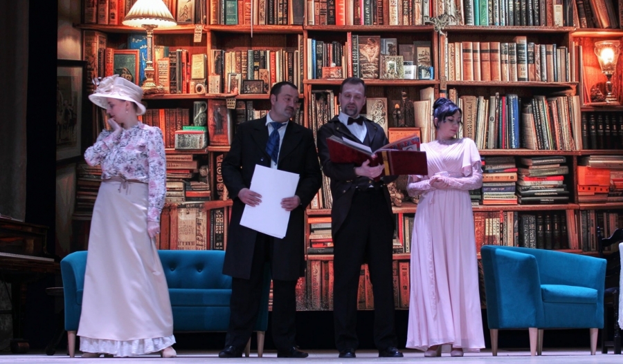 «Не уявляла себе режисером театру після визнаних професіоналів театральної справи»