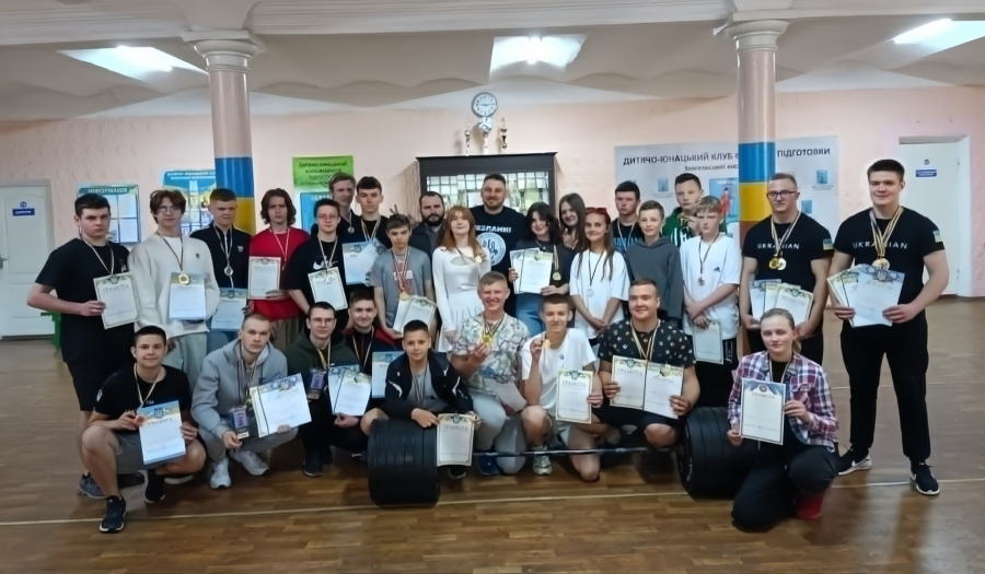«Якщо ДЮКФП переведуть у Центр позашкільної освіти, то нас більше не допустять до спортивних змагань»