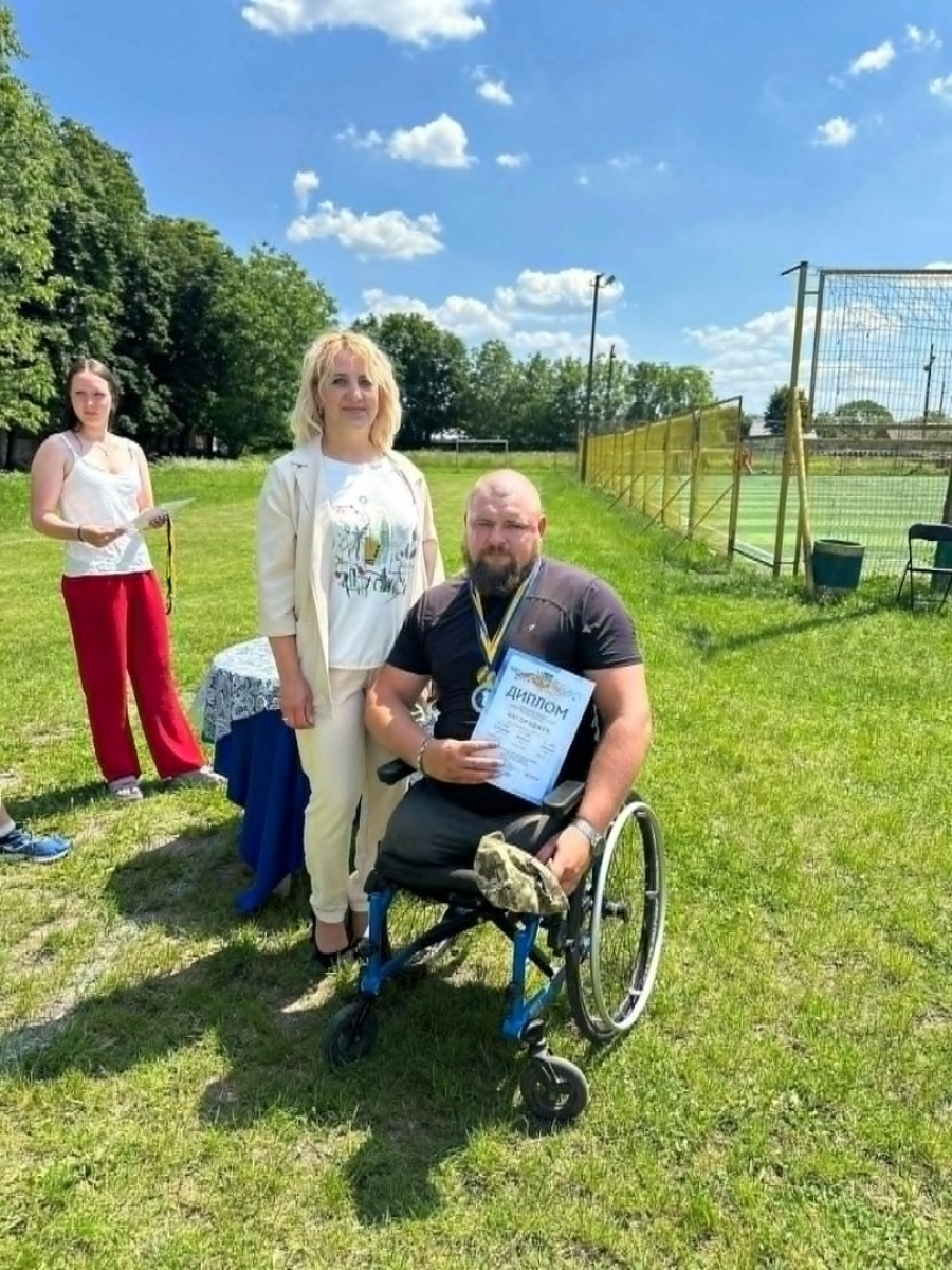 Приклад безмежних людських можливостей на чемпіонаті області з пара легкої атлетики
